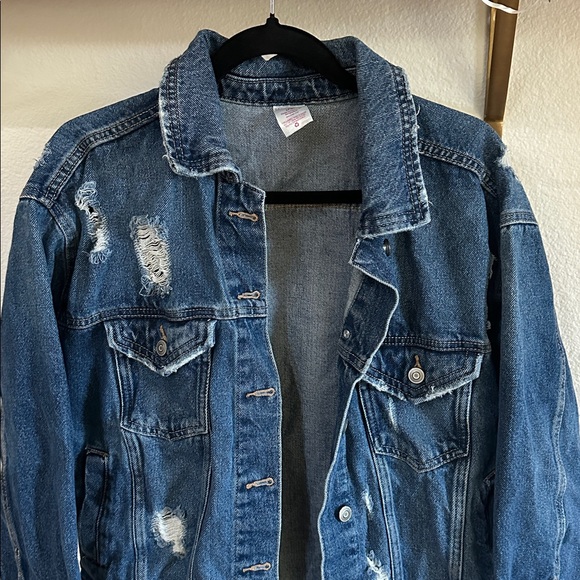 No Boundaries Distressed Blue Denim Jacket - Picture 2 of 8